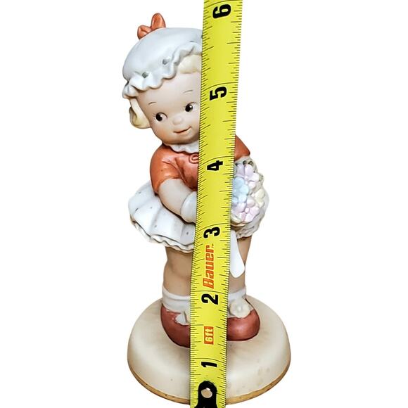 Memories of Yesterday I'm the Girl for You 1993 Membership Porcelain Figurine - Picture 7 of 8